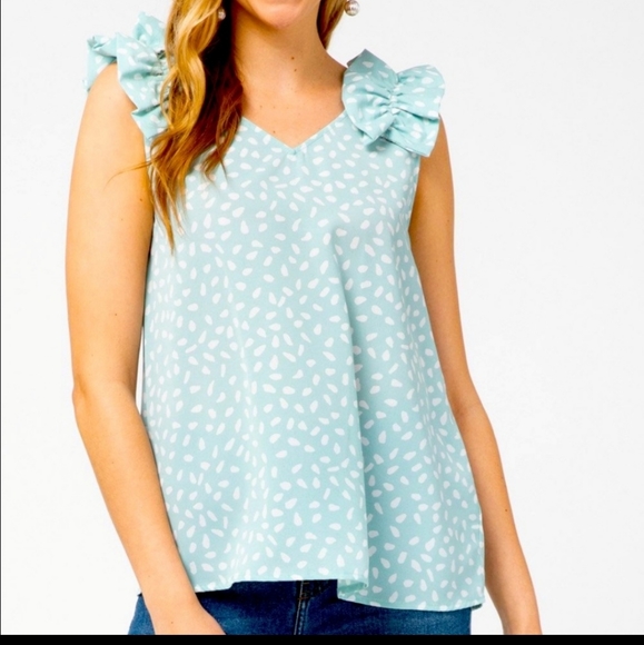 entro Tops - Entro Geometric Print Ruffle Shoulder blouse (S) 